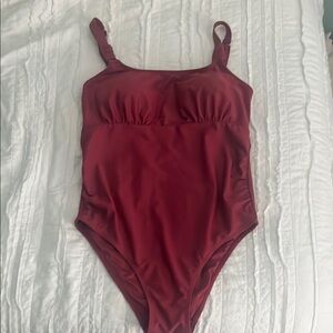 Kindred Bravely Burgundy Red One-Piece Maternity Swimsuit Size L